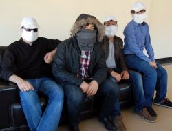 Camiye Gitmek Bile Suriyelileri Korkutuyor