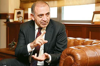 'Milletin değil lider ve partilerin vekiliyiz'