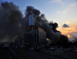 Yeşil Kundura'nın 200 Bin Çift Ayakkabısı Yangında Kül Oldu!