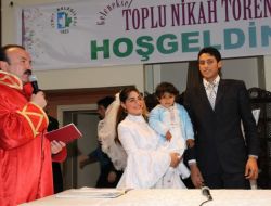İzmit Belediyesi'nin Toplu Nikah Kayıtları Başladı