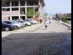 Lise Öğrencileri Polis Haftası'nda Yarıştı