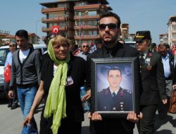 Şehit Üsteğmenin İsmi Bir Okula Verilecek!