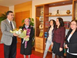 Ak Parti Aydın Kadın Kolları'ndan Vali Al'a Ziyaret