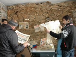 Muşlu Vatandaşın 43 Yıllık Gazete Arşivi