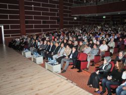 Akşehir'de Peygamber Efendimiz'in (Sas) Sevgisi Salona Sığmadı