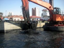 Kurbağalıdere'de Bahar Temizliği