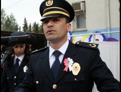 Midyat’taki Kutlamalara Rap Gösterisi Ve Polis Korusu Damgasını Vurdu
