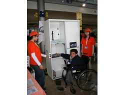 Minik Mucitler, Engellilere Özel Dolaplarını Bir Engelli İle Tanıttı