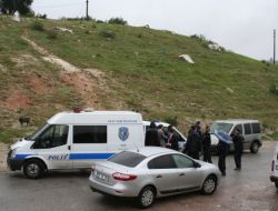 Silahla Vurulmuş Olarak Bulundu