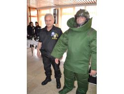 Polis Memurunun Solo Performansı Beğeni Kazandı