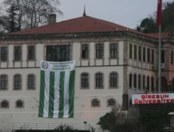 Giresun Üniversitesi'nden Giresunspor'a Destek