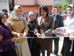 Seymer'in El İşi Sergileri Göz Kamaştırıyor