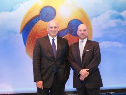 Turkcell'den 'Bilişim Konferansı'