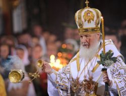 Rus Patriği Kirill Tozdan 660 Bin Dolar Kazandı
