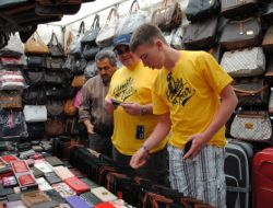 Paskalya Bayramı Tatilindeki Turist Hareketliliği Esnafın Yüzünü Güldürdü