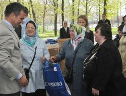 Eyüp’te Engelli Çocuklara Giysi Desteği