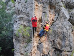 Akut Gönüllüleri Olimpos’ta Eğitime Başladı