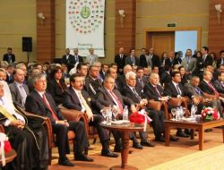 Rum Basını: Türkiye, Kktc'ye Daha Güçlü Bir Şekilde Müdahale Etmeye Başladı