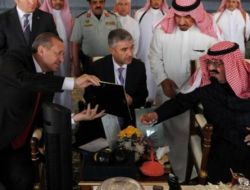 Başbakan Suudi Kralı Abdullah İle Görüştü