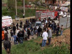 Gençlerin Hız Tutkusu Kaza Yaptırdı