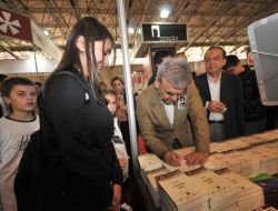 İzmir'de Kitap Günleri Başladı