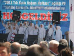 Adıyaman'da Peygamber Sevdalıları Sahabe Türbesinde Buluştu