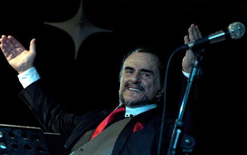 Disco Kralı'nı neden terk etti?