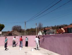 Üniversite Öğrencileri İmeceyle Köy Okulunu Boyadı