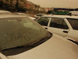 Havadan Yağmur Değil, Çamur Yağdı