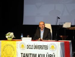 Kutlu Doğum Sevgisi Salona Sığmadı