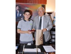 Başkan Vekili, Başkan Yardımcılarını Soru Yağmuruna Tuttu