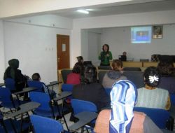 Erzincan'da Kadın Çiftçilere Tuz Kullanımı Eğitim Verildi