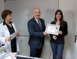 Akapunktur Eğitimine Katılan Doktorlar Sertifika Aldı