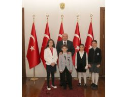 Ankara Valisi Koltuğunu 'Çocuk Vali'ye Teslim Etti