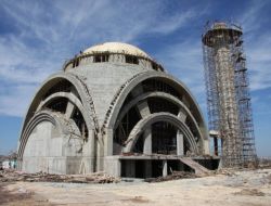 Üniversiteye Sosyal Donatılı Cami İnşa Ediliyor