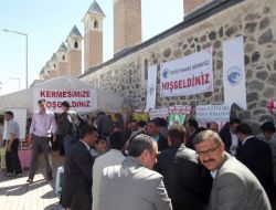 Karapınarlı Gönüllüler Hayırda Yarışıyor