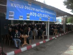 Kutlu Doğum Etkinliğine Katılan Vatandaşlara Yemek İkram Edildi