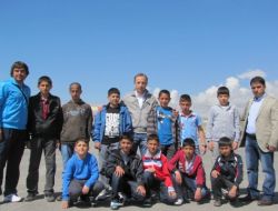 Ersiad, Ercişli Öğrencilere Depremi Sosyal Etkinlikle Unutturacak