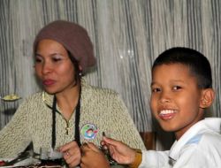 Malezyalı Muhammed’e Sürpriz Doğum Günü Kutlaması