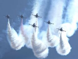 Türk Yıldızları 21 Ekim’de Ölüdeniz’de Gösteri Yapacak