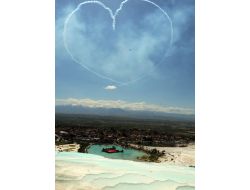 Türk Yıldızları Pamukkale Semalarını Süsledi