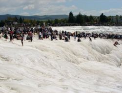 Ücretsiz Pamukkale İzdihamı