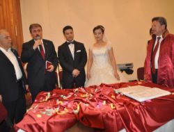 Destici: Darbeciler Milletin Geleceğini Çaldılar