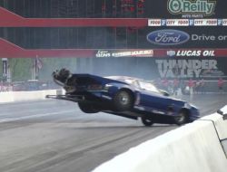 Drag Yarışında Kameraman Ve Sürücü Ölümden Döndü