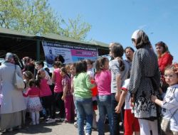 Beşiktaş Taraftarlarından 1903 Çocuğa 1903 Kitap