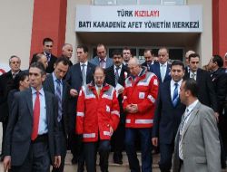 Sağlık Bakanı Akdağ: Domuz Gribiyle Mücadelede Seferberlik Başlatacağız