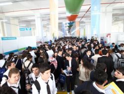 Üniversiteler Bütef'le Liselilerin Ayağına Geldi