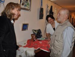 Keçeyi Günlük Yaşamda Kullanılabilecek Eşyalara Dönüştürdüler