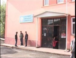 Ceset Teslim Edilirken Musa Kanğ'ın Katil Zanlısı Okul Önünde Beklemiş