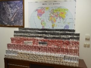 AHL'de Kaçak Sigara Operasyonu